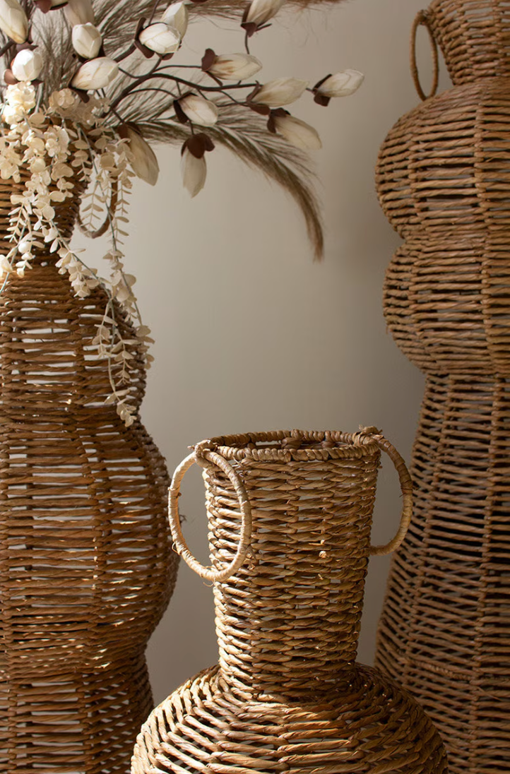 Shop Monde Woven Seagrass and Iron Floor Vases - Thumbnail 3